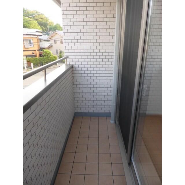 小田急線 柿生駅 バス乗車時間：17分 最寄りバス停で下車 徒歩9分 2階建 築13年の内装写真