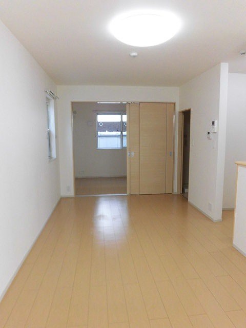 居室・リビング　別部屋参考写真