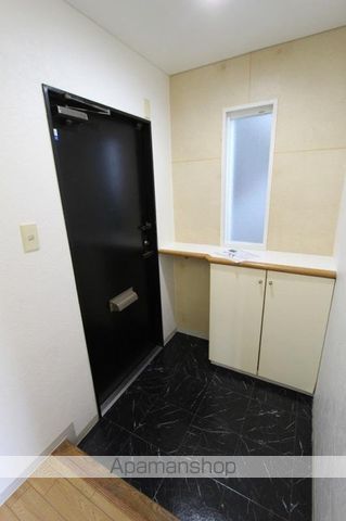 ＪＲ高徳線 昭和町駅 徒歩12分 4階建 築40年の玄関写真