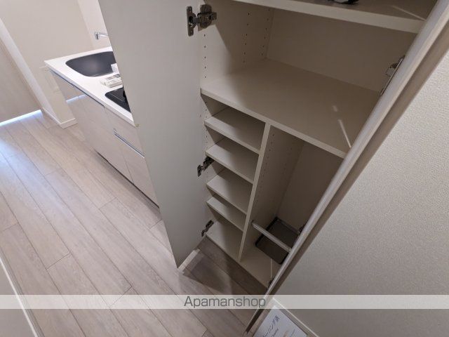 ケーディーエックスレジデンス豊洲の玄関写真