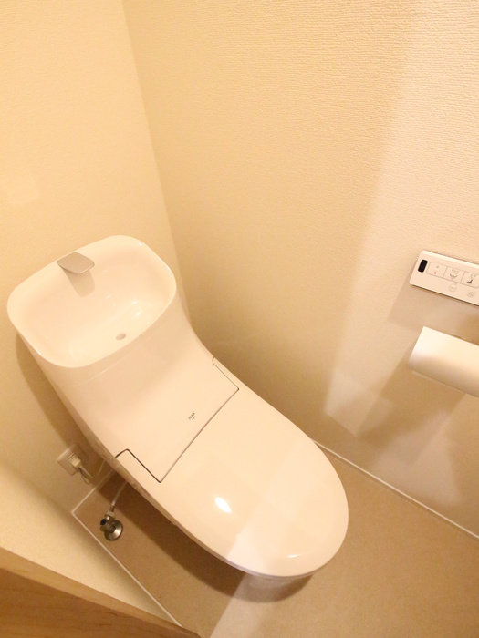 サニークレスト東中野のトイレ写真