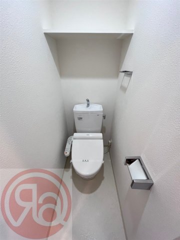 スプランディット難波のトイレ写真