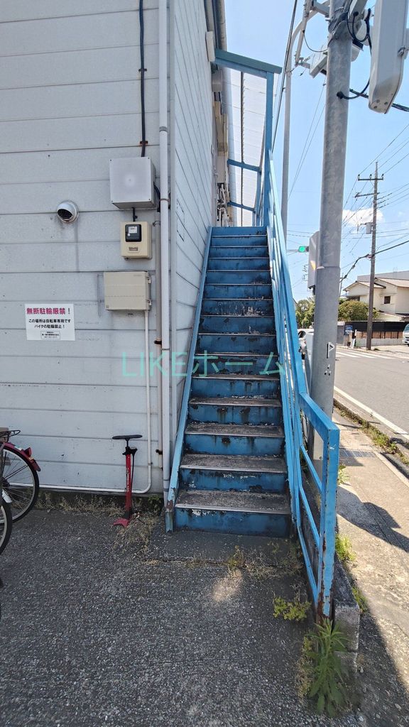 エントランス　外観