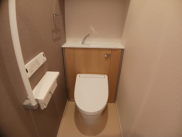 オリーブのトイレ写真