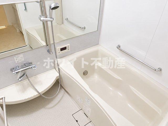 地下鉄中央線 堺筋本町駅 徒歩5分 15階建 築19年の風呂写真