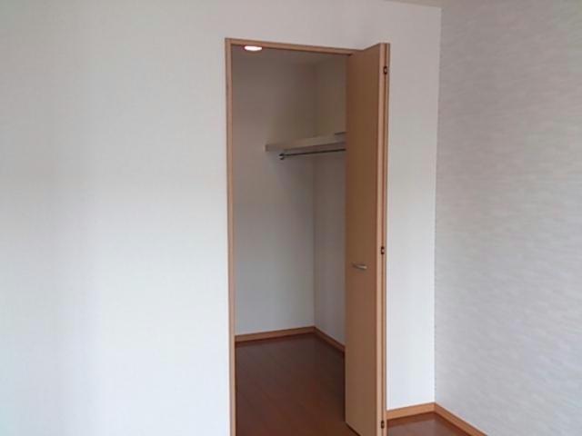 収納　シャルムすずか　A