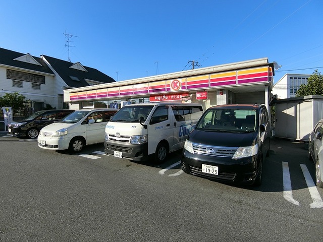コンビニ　サークルK（コンビニ）まで707m