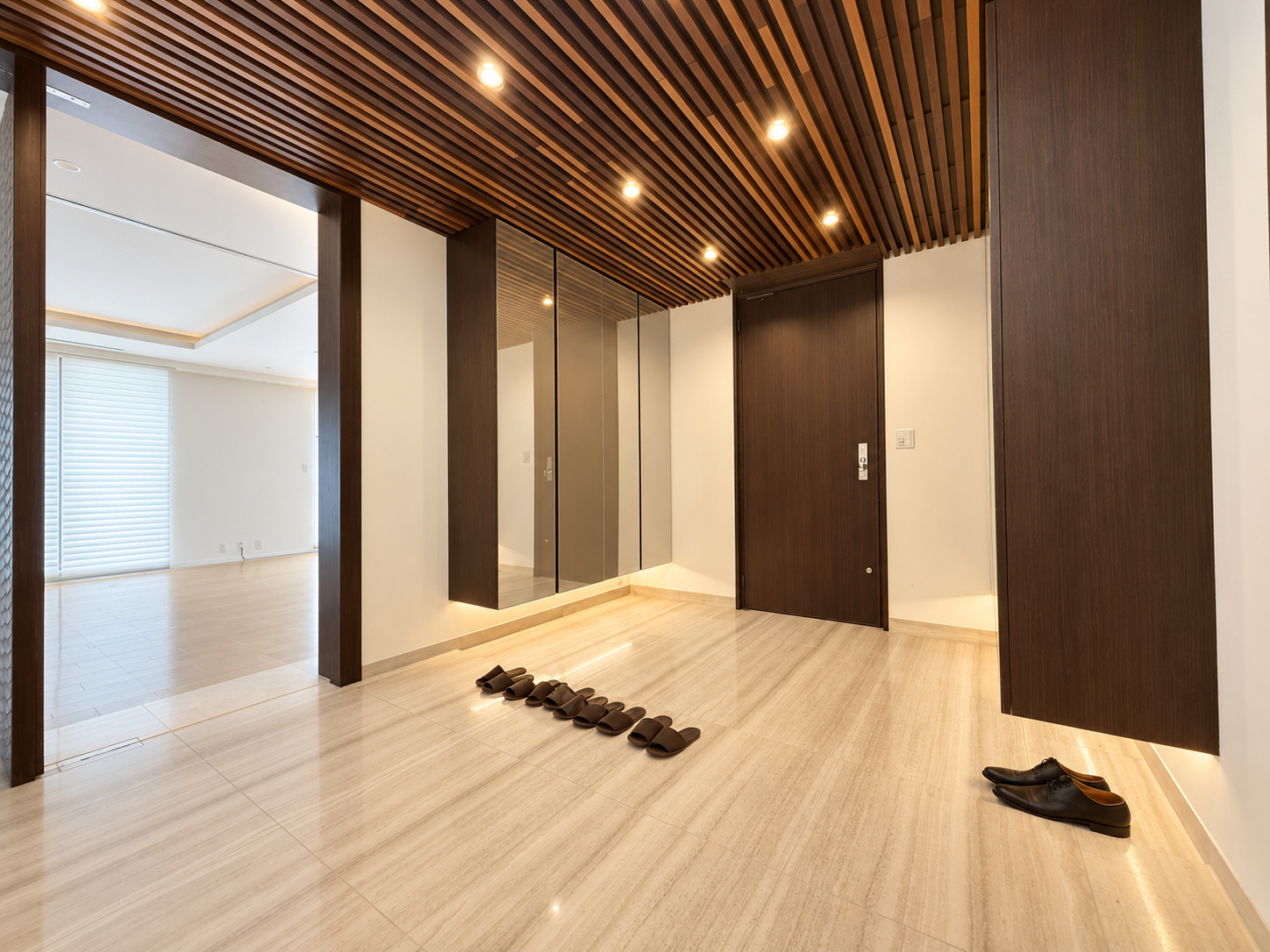 ザ・テラス代々木上原の玄関写真