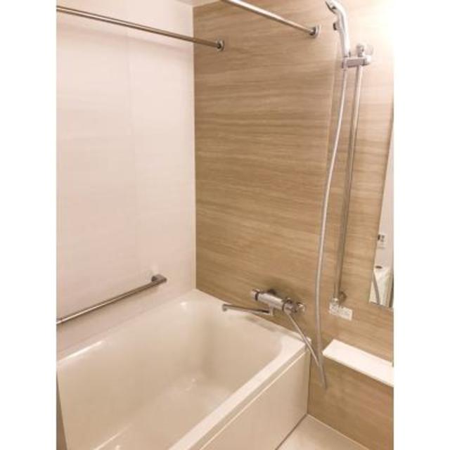 バス・シャワールーム　※写真は同タイプ住戸です。