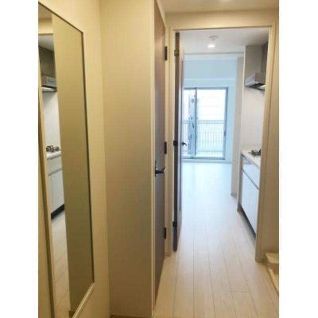 玄関　※写真は同タイプ住戸です。