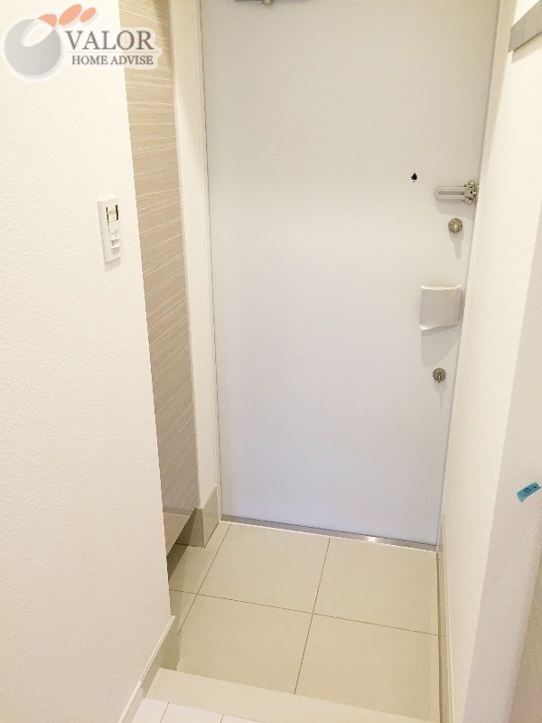 ＪＲ南武線 尻手駅 徒歩3分 9階建 築12年の玄関写真