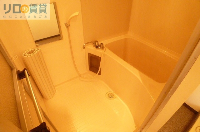 KSレジデンス上新庄の風呂写真