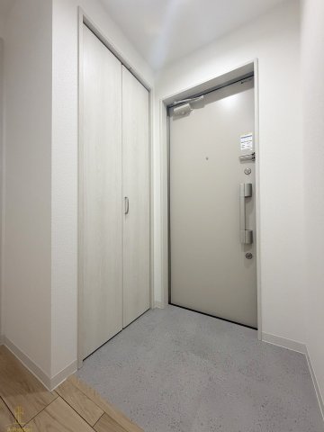 玄関　CASA CALMA野田
