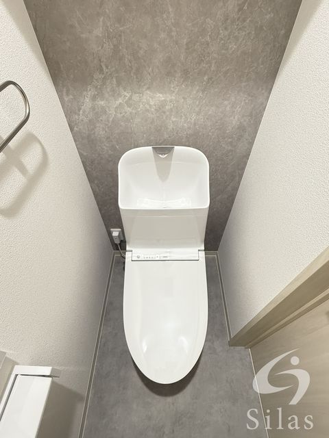 阪急今津線 小林駅 徒歩13分 3階建 築1年のトイレ写真