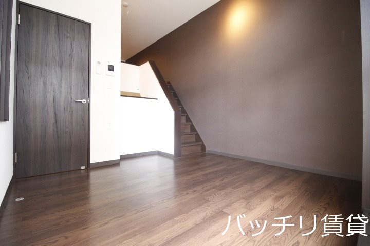 居室・リビング　同型タイプの為、現況優先