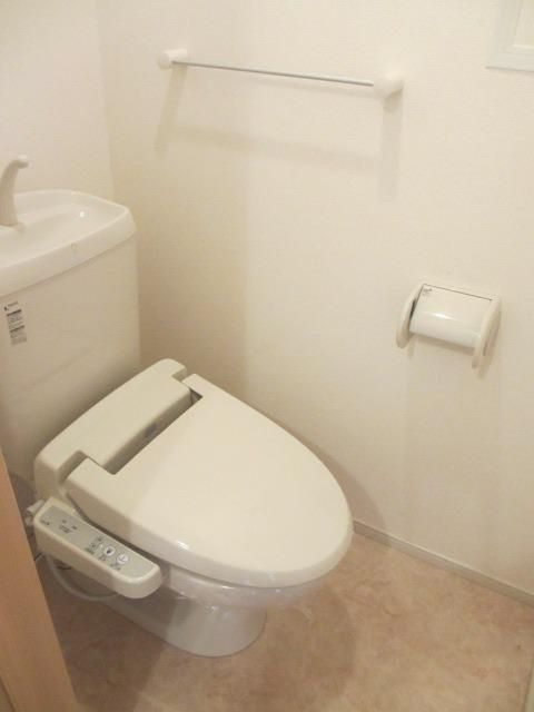 【指宿市大牟礼のアパートのトイレ】