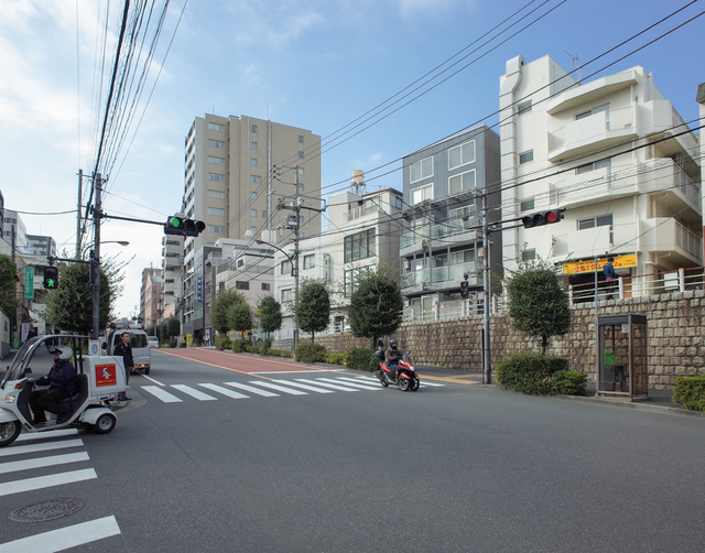 東京都新宿区箪笥町（マンション）の賃貸物件の外観
