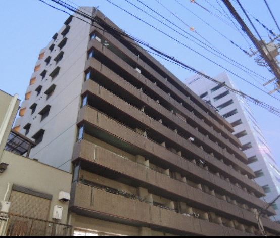 【大阪市北区豊崎のマンションの建物外観】