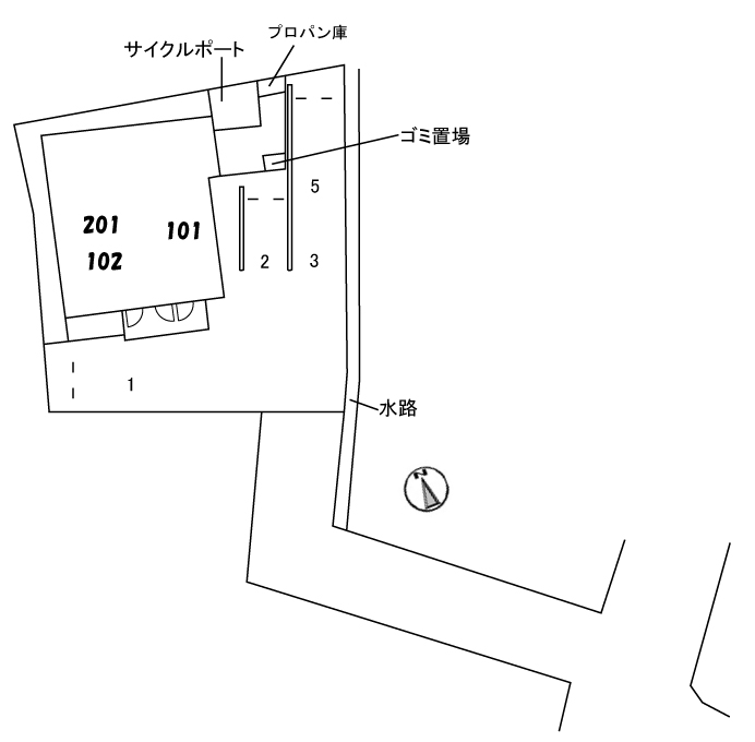 【ラルーチェ国富の駐車場】