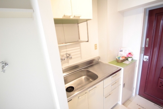 キッチン　※別部屋の写真です