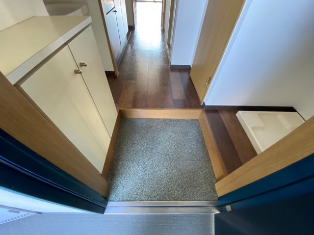 玄関　プラーチド