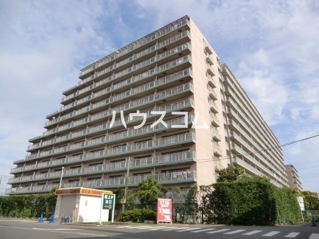 白井ロジュマンの建物外観