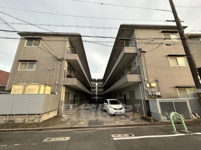 協和マンションの建物外観