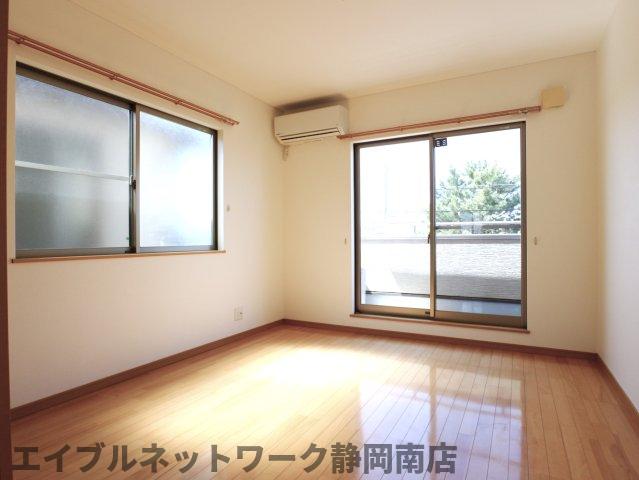 居室・リビング　おしゃれな居間です