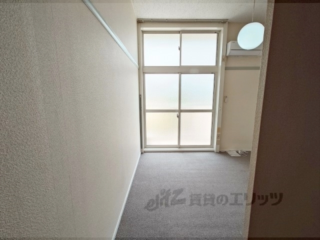 居室・リビング　洋室