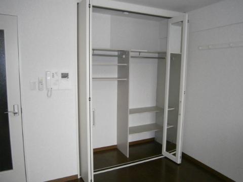 　収納　クローゼット