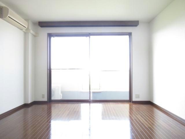 居室・リビング　（別部屋参照）