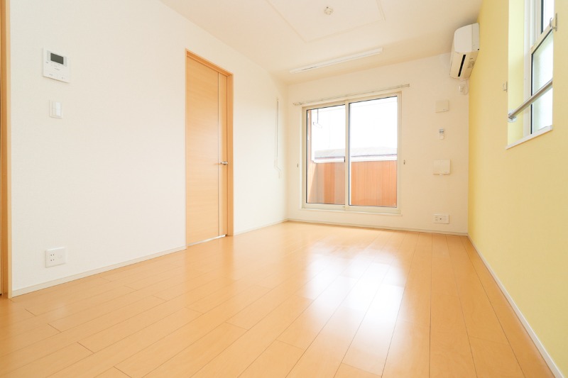 居室・リビング　図面と現状に相違がある場合には現状を優先