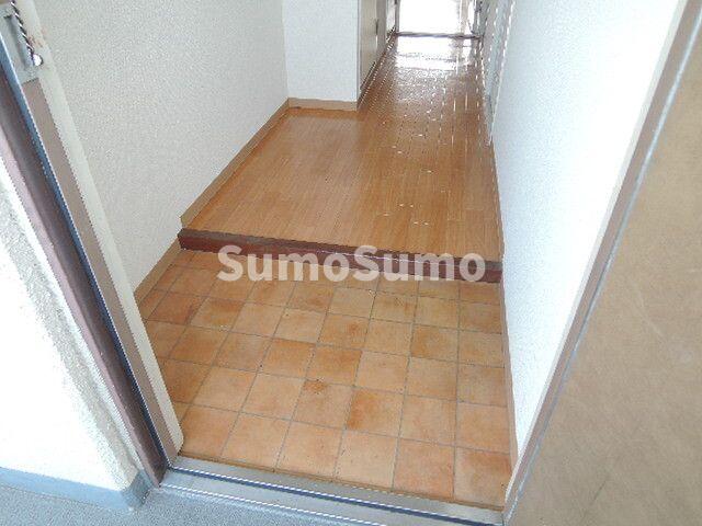 玄関　落ち着いた玄関です