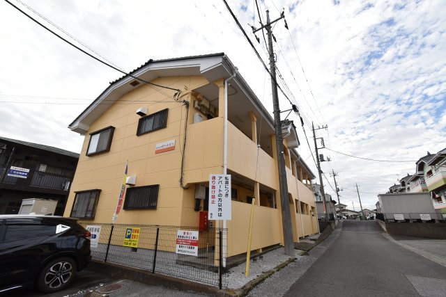 建物外観　シャンポワールＢ