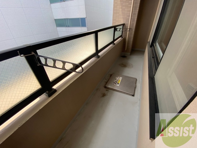 バルコニー　バルコニーです。洗濯物を干したり一息ついたりできますね！