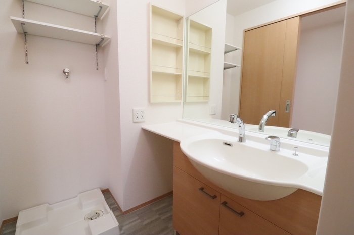 洗面設備　広めの洗面台♪