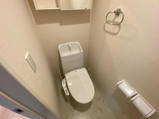 トイレ　シャワー付トイレ