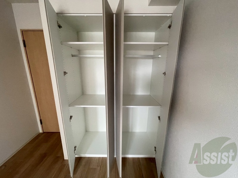 収納　収納もバッチリあるのでお部屋が片付きますよ！