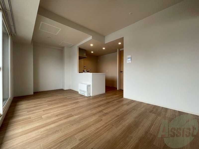 居室・リビング　広々としたリビングですね。使い勝手がよさそうですね！