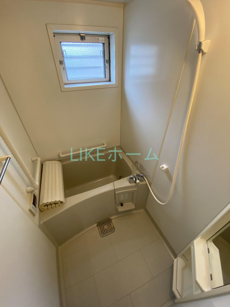 バス・シャワールーム　バス