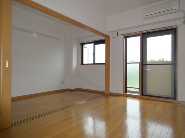 その他部屋・スペース　※同じ階の部屋の画像です