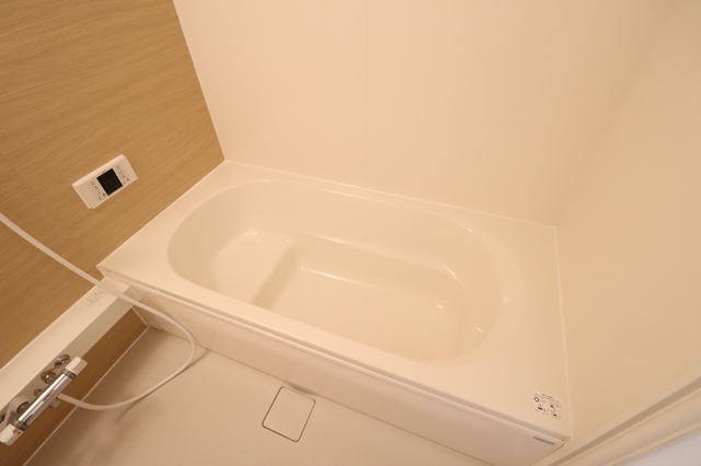 バス・シャワールーム　一坪風呂