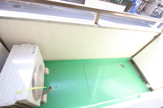 バルコニー　※別号室の写真です