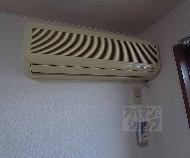 その他設備　エアコン装備