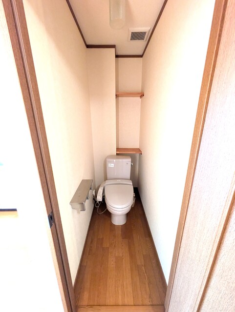 トイレ　☆衛生的な温水洗浄便座☆