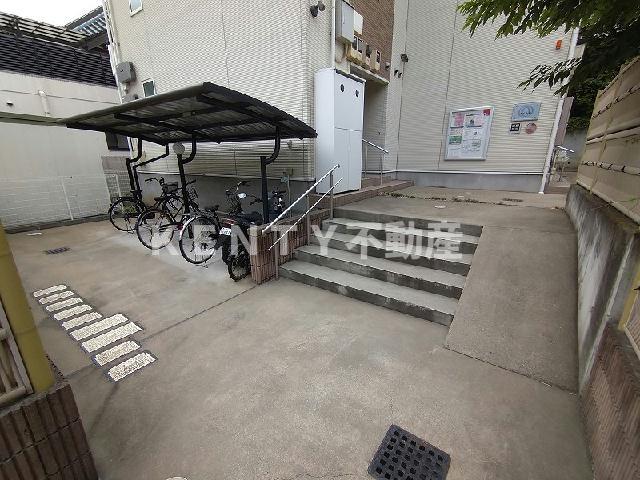 その他共有部分　駐輪場　自転車＆原付のみ駐輪可