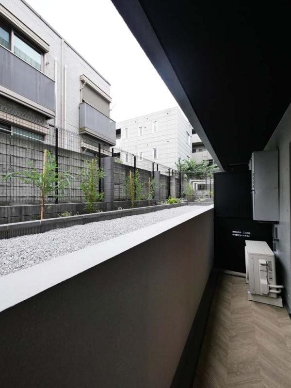 バルコニー　バルコニー