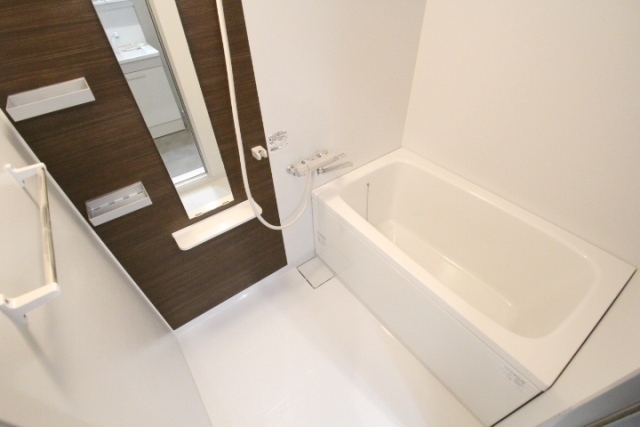 バス・シャワールーム　※１０１号室の写真です