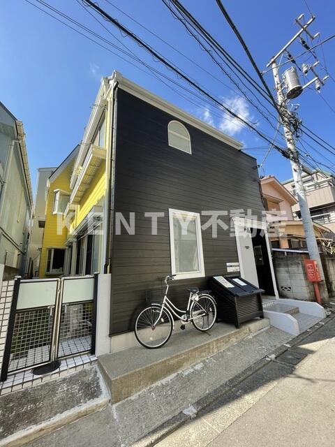 建物外観　落ち着いた雰囲気の外観です