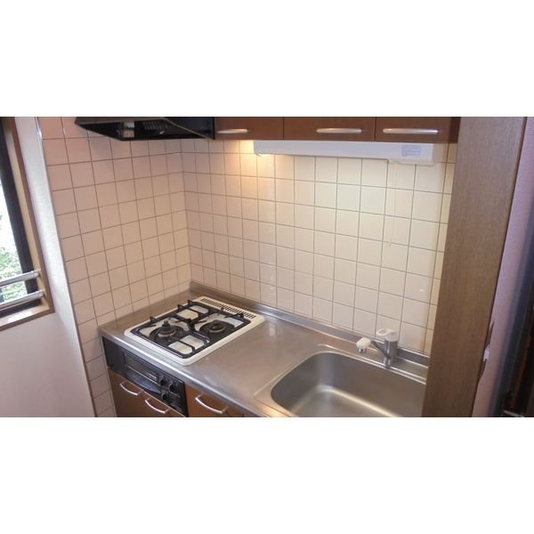 キッチン　システムキッチン（2口コンロ、グリル付）